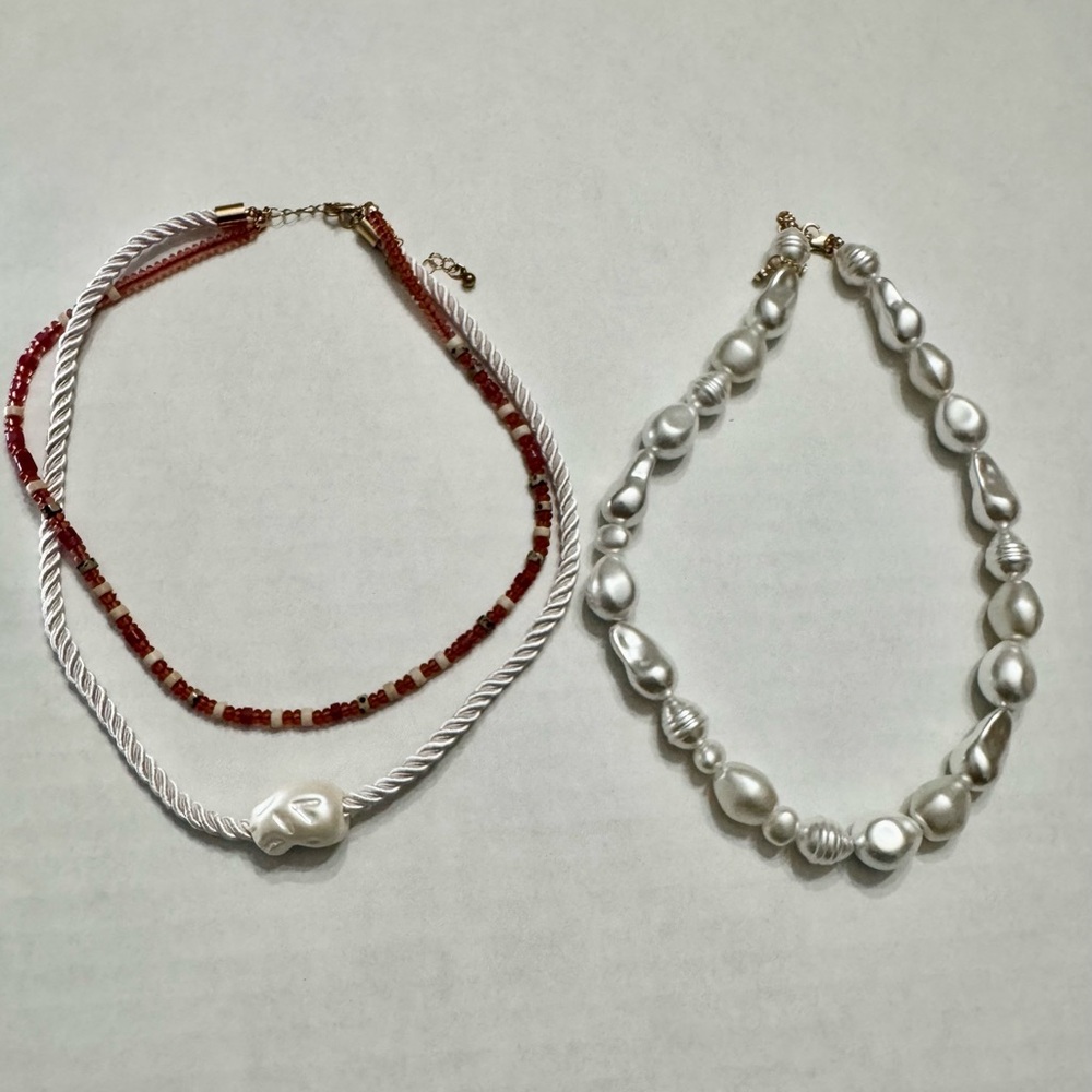 Elegant Pearl and Beaded Necklace Set